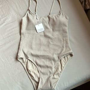 NWT Monday Swimwear Bahamas One Piece Oat Crinkle M